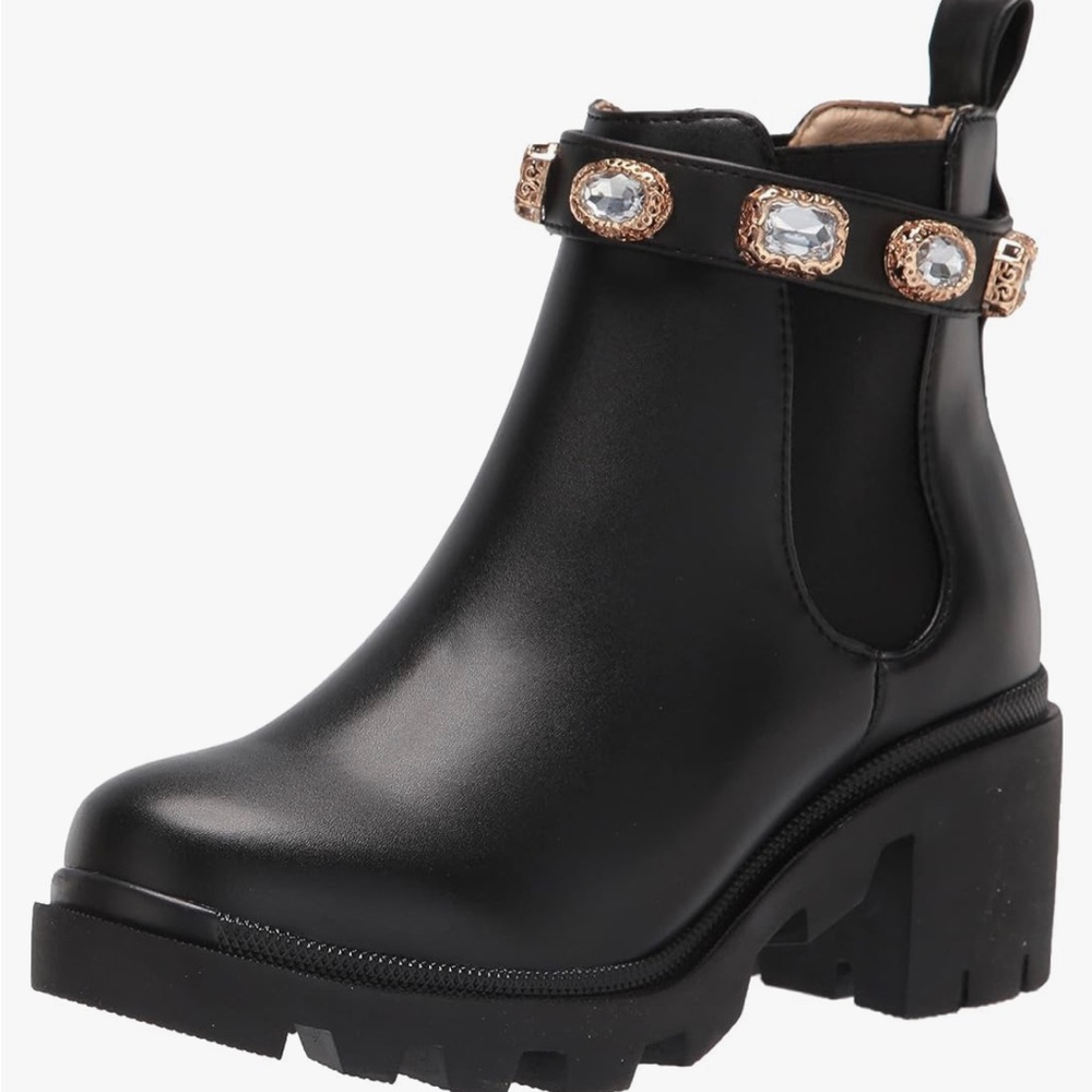 Steve Madden Amulet Booties
